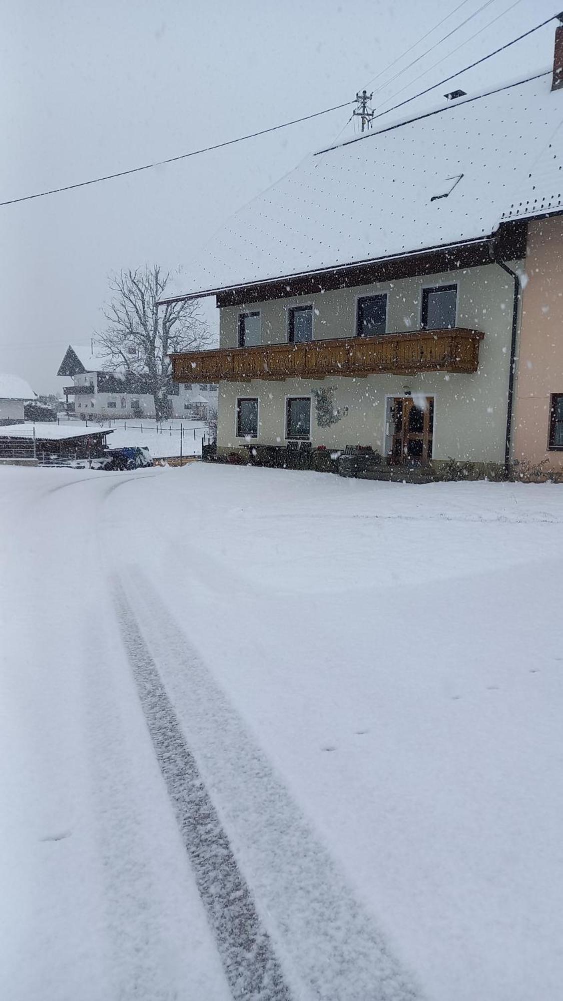 Apartment Komar Sankt Stefan an der Gail Εξωτερικό φωτογραφία